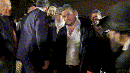 ראש הישיבה חיזק, הראש"ל פרץ בבכי | לווויה קורעת לב של האם ובנותיה שנהרגו בתאונה