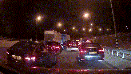 שמונה גניבות סוכלו בשבוע | תיעוד דרמטי: כך עצרו הבלשים גנב רכב שניסה לברוח