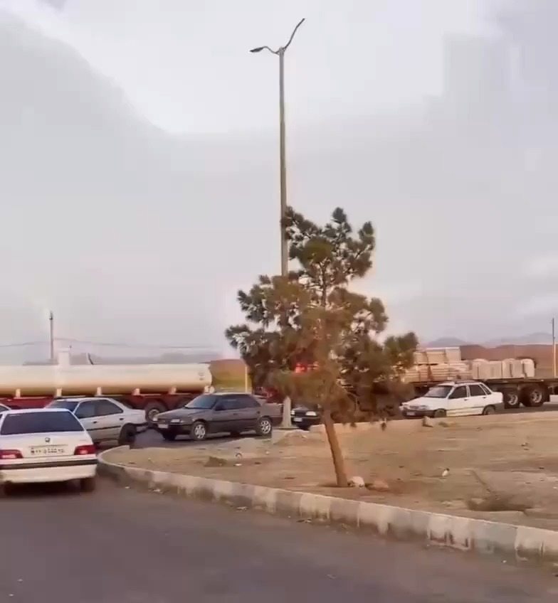 משבר דלק חמור באיראן: תורים של קילומטרים ותחנות שנסגרו
