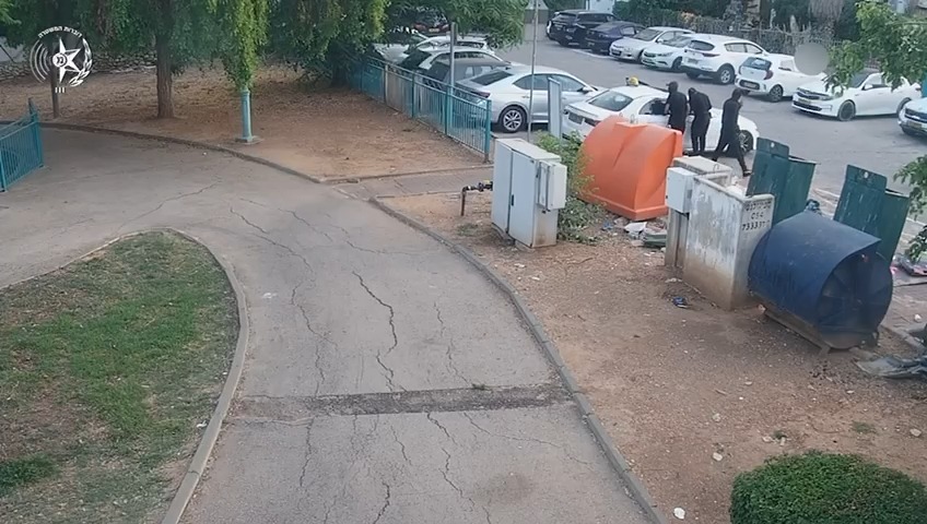 חוליית שודדים שפעלה נגד שליחים בלוד וברמלה נתפסה בידי המשטרה