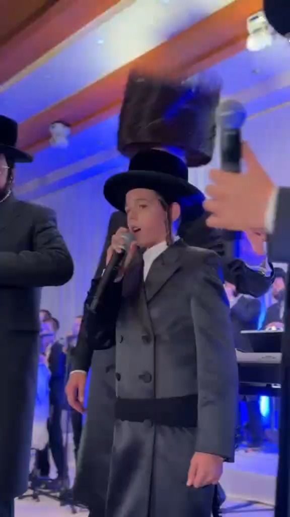 המפלגה שמחפשת אישה חרדית לרשימה | 'זיידל'ע' עם כל הנייעס והחשיפות