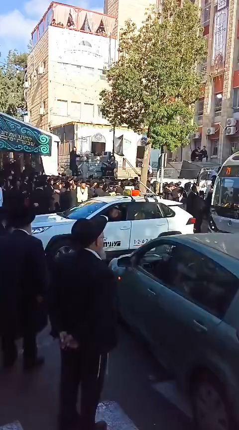 יצא משליטה • 1,200 ש"ח במזומן לכל אברך: החלוקה עצרה את העיר