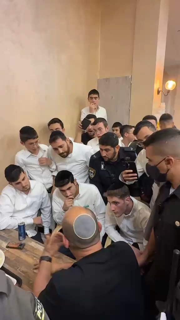 החשוד בהשלכת בקבוק לעבר בנט ישוחרר ביום ראשון