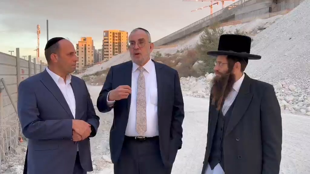 "בית שמש עוקפת את בני ברק": אשר בסיור מקיף בעיר