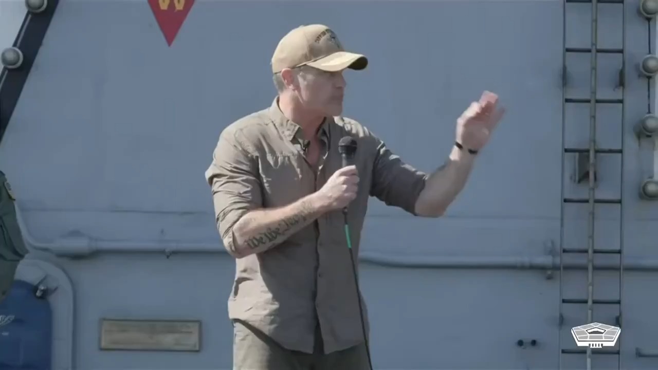 שר הביטחון האמריקני: חילקנו את האוקיינוס עם איראן