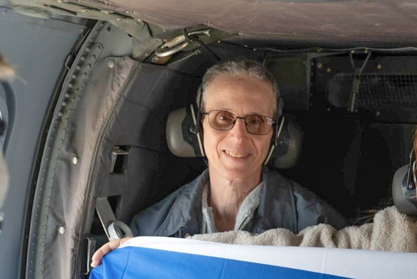 אוהד בן עמי במסוק