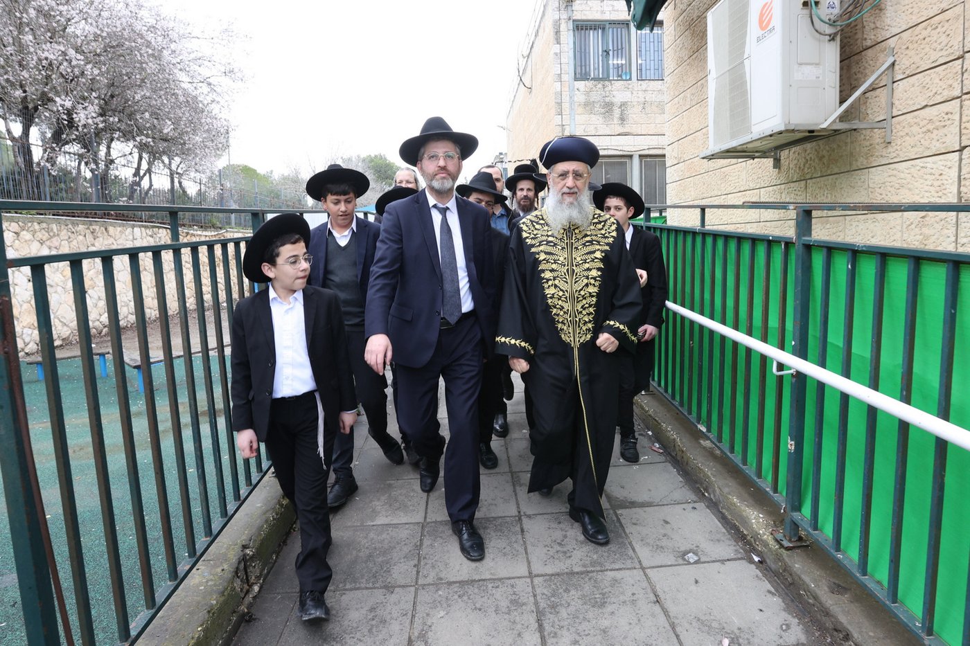 ט"ו בשבט אצל הראשל"צ הגאון רבי דוד יוסף