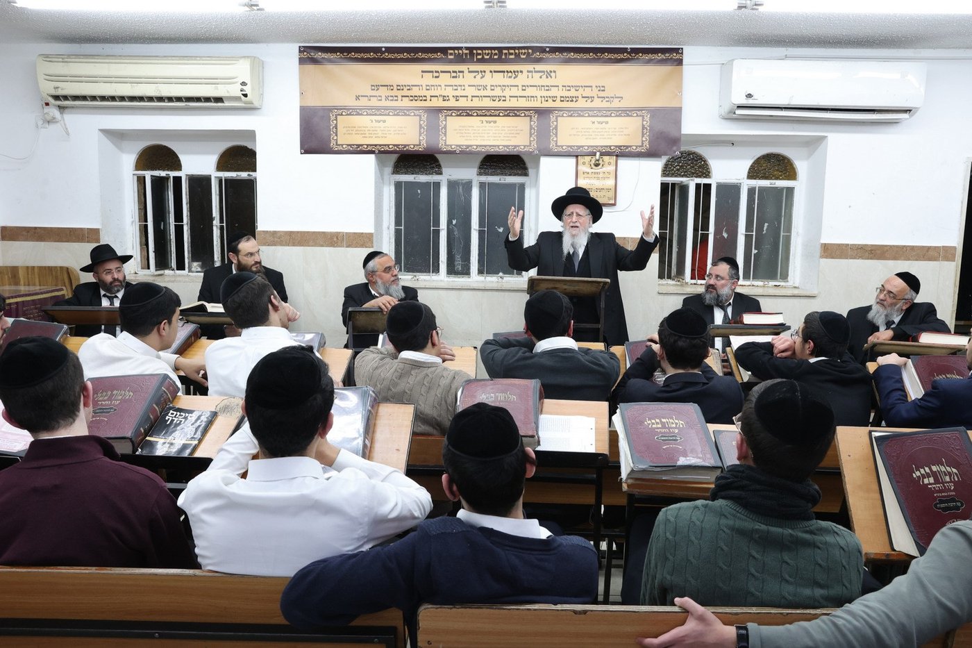 הגר"ש זעפרני בביקור בישיבת 'משכן חיים'