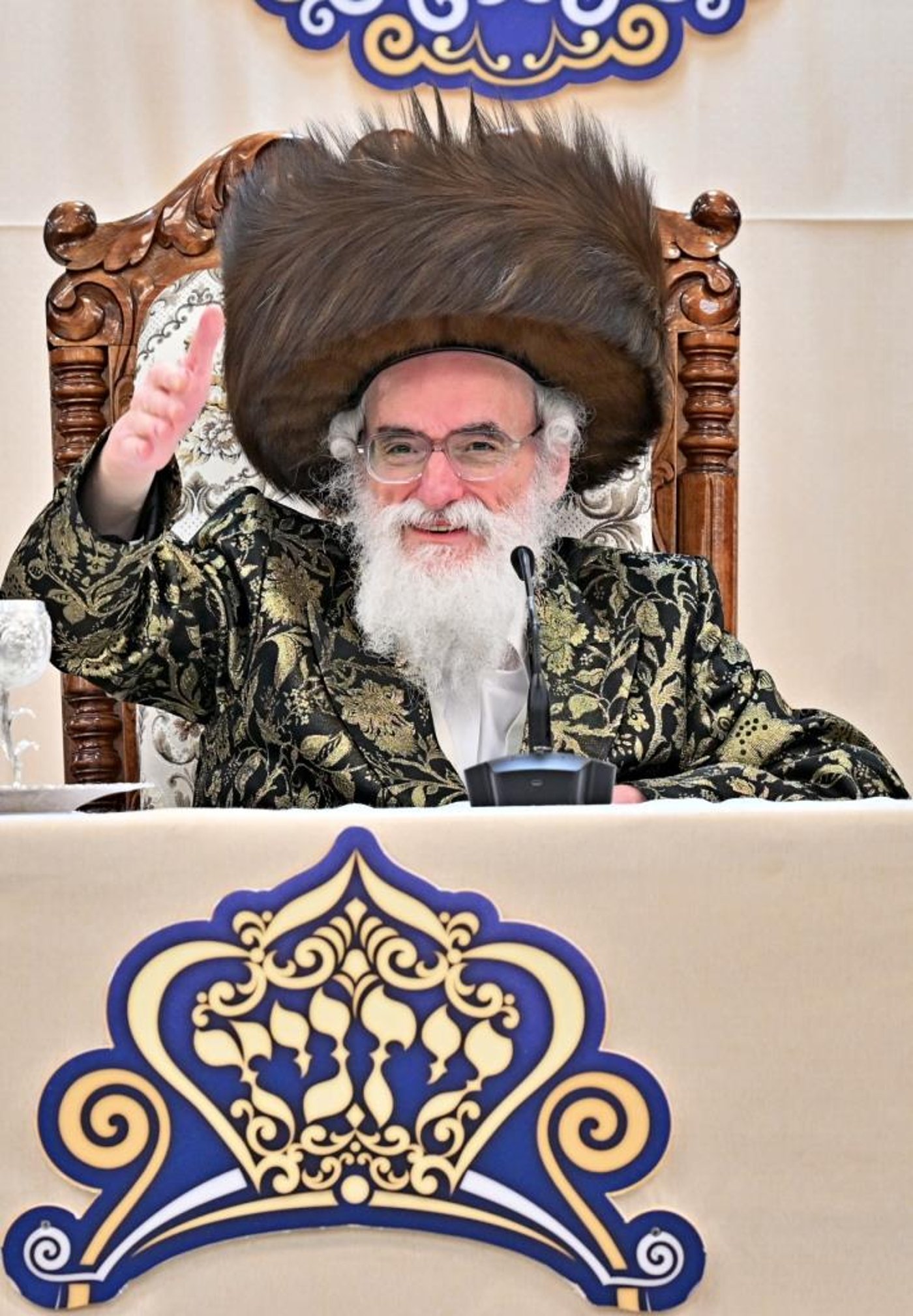 שמחת השבע ברכות בחצה"ק ויזניץ  - פרמישלאן 