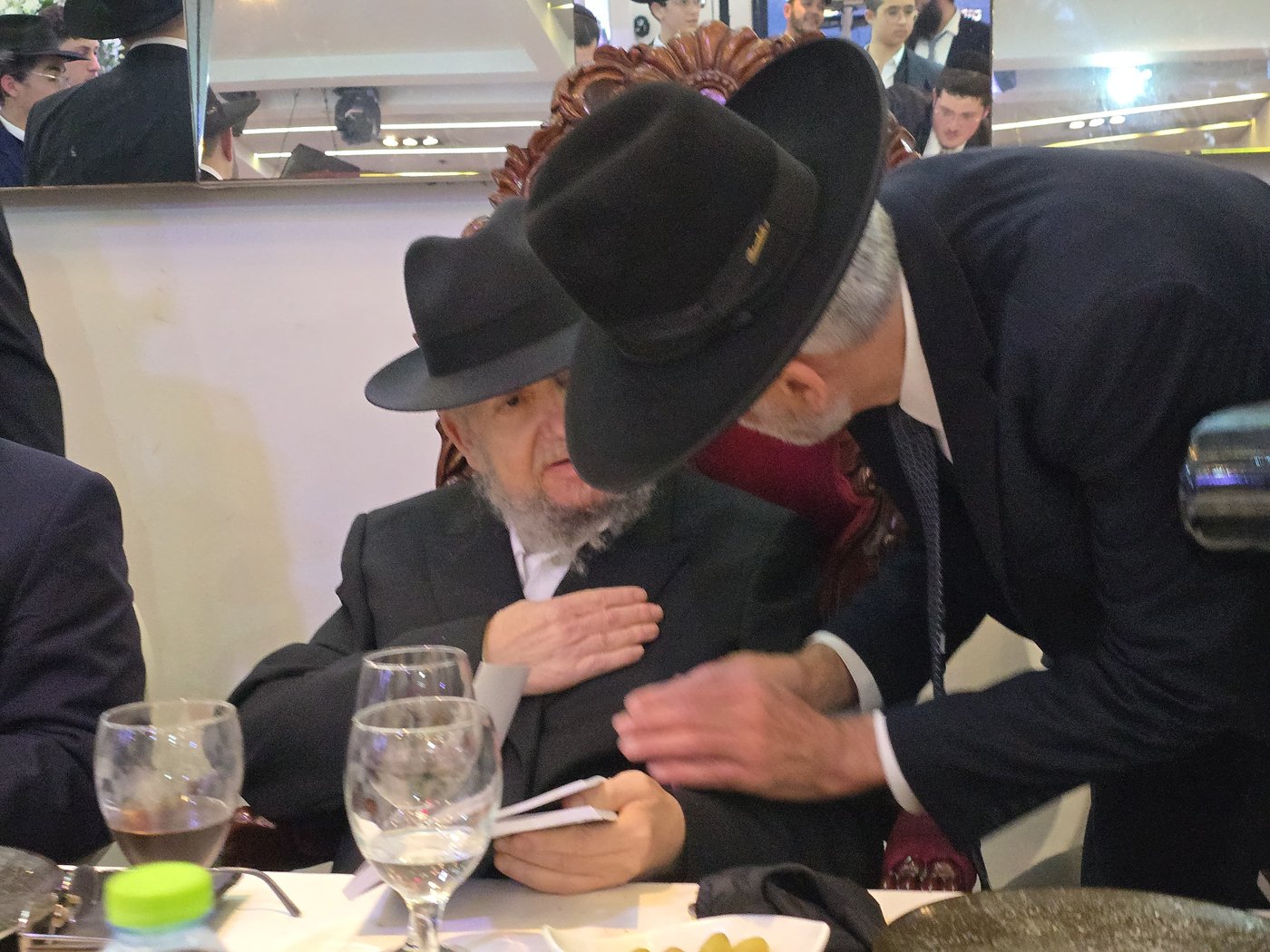 שמחת נישואי נכדת הגר"מ מאזוז