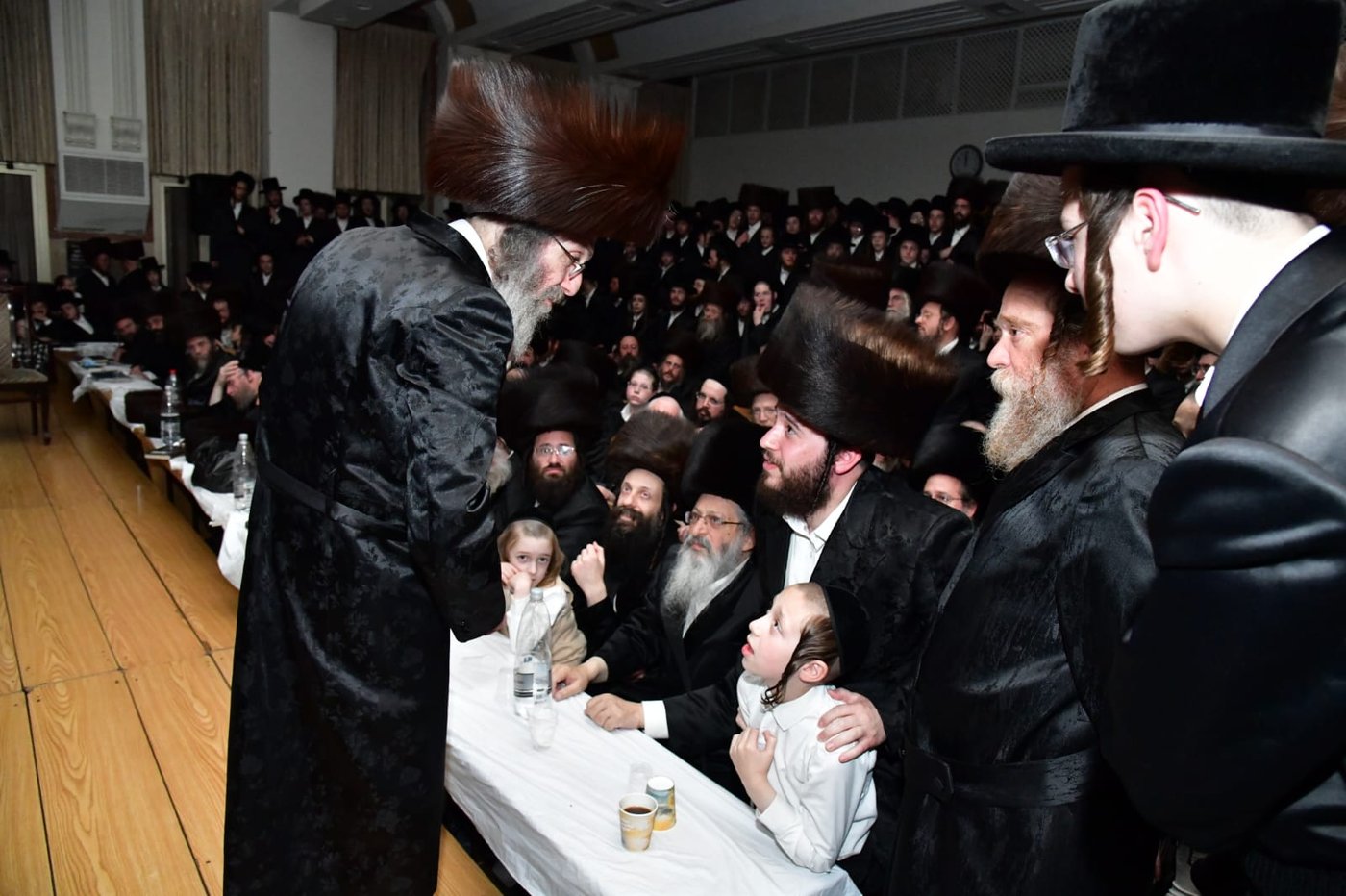 הרה"צ רבי אלימלך בידרמן בחול המועד פסח באשדוד