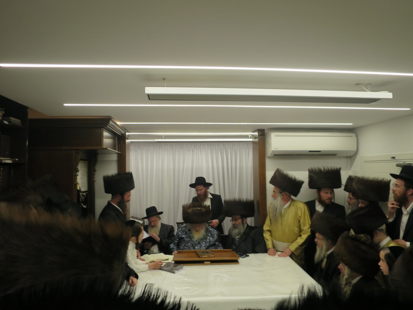 הגה"צ ראש ישיבת סאטמר בביקור אצל הגר"מ שטרנבוך