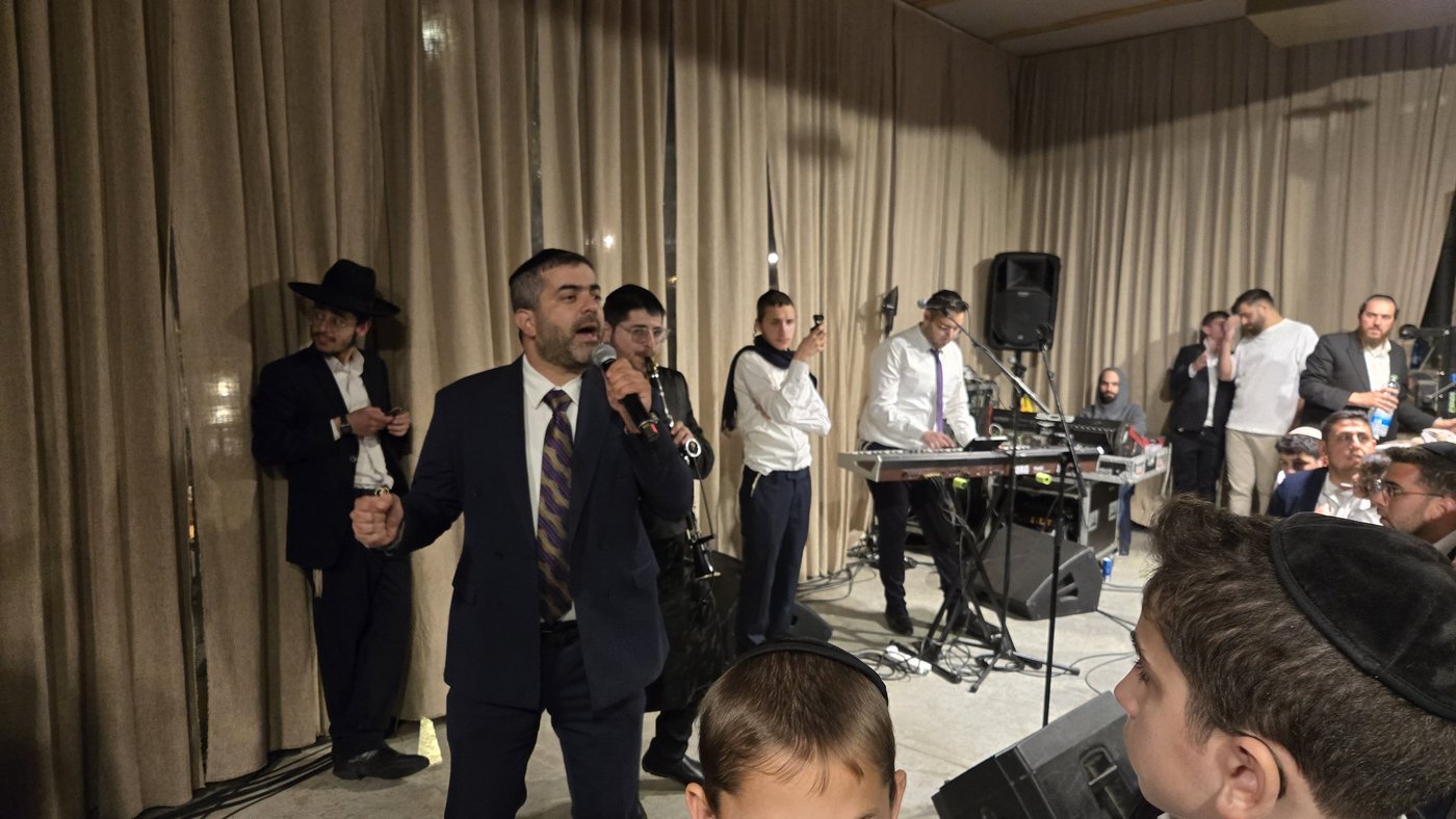 מעמד הקבלת פני רבו אצל הגאון הינוקא רבי שלמה יהודה בארי