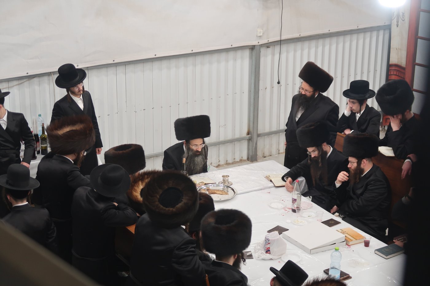 חג הפסח בחצה"ק סטריקוב ירושלים