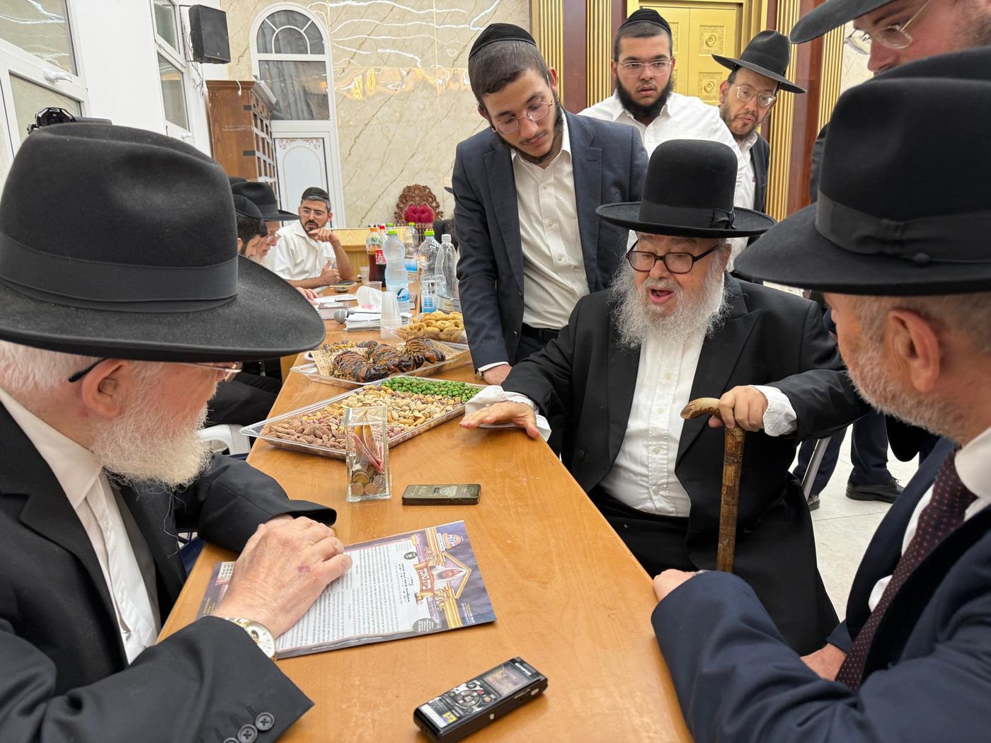 ניחום אבלים על הסתלקות הגר"מ מאזוז זצ"ל