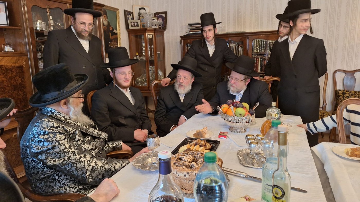 האדמו"ר מויז'ניץ מונסי בביקור בוינה