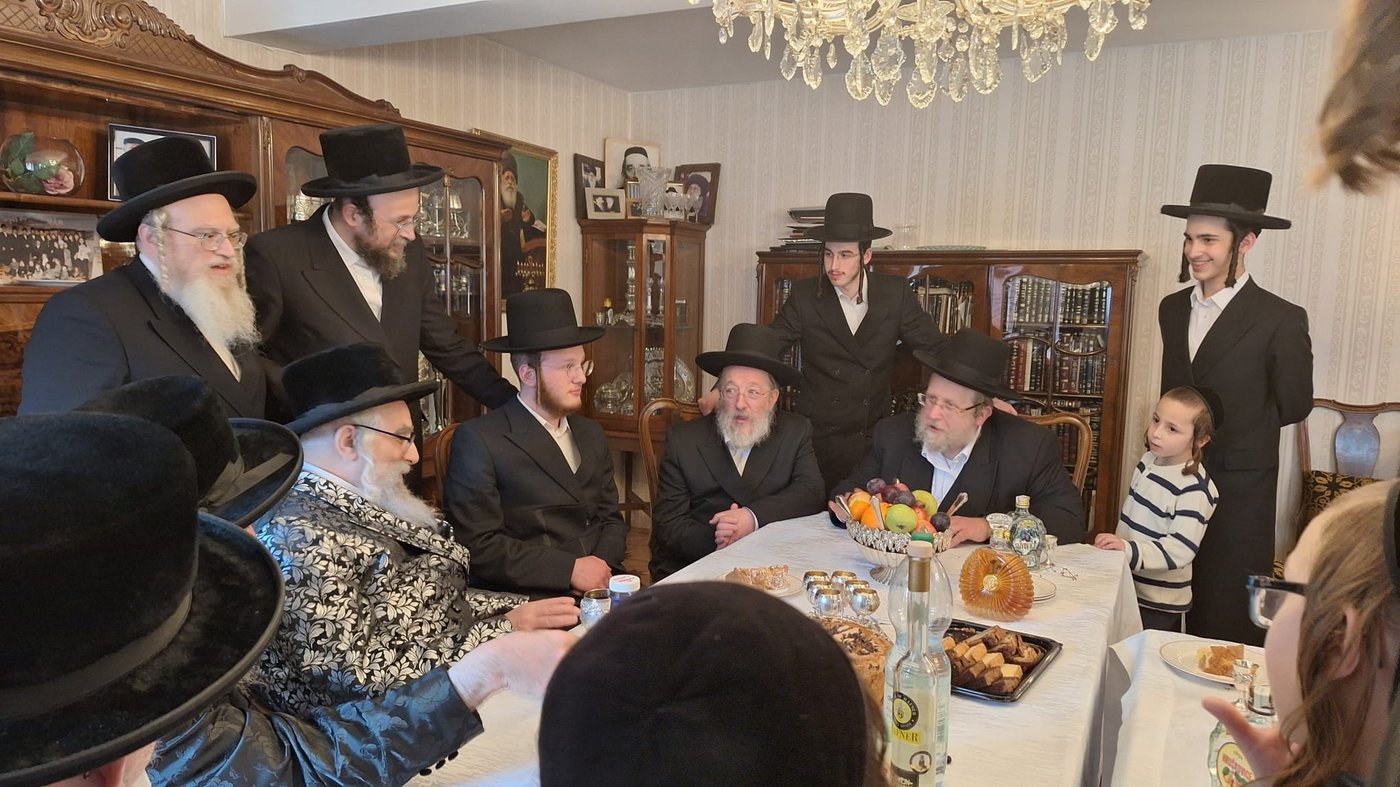 האדמו"ר מויז'ניץ מונסי בביקור בוינה