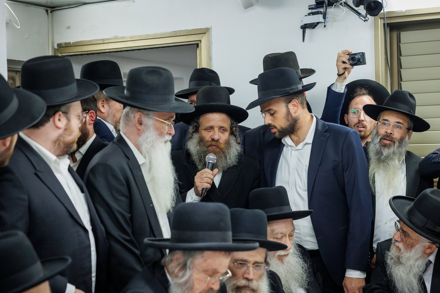 "שאו נא תפילה בעדי" | דברי מנהיג עולם התורה בכנס החירום