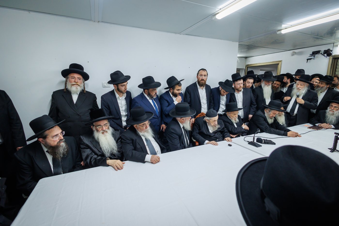 "שאו נא תפילה בעדי" | דברי מנהיג עולם התורה בכנס החירום