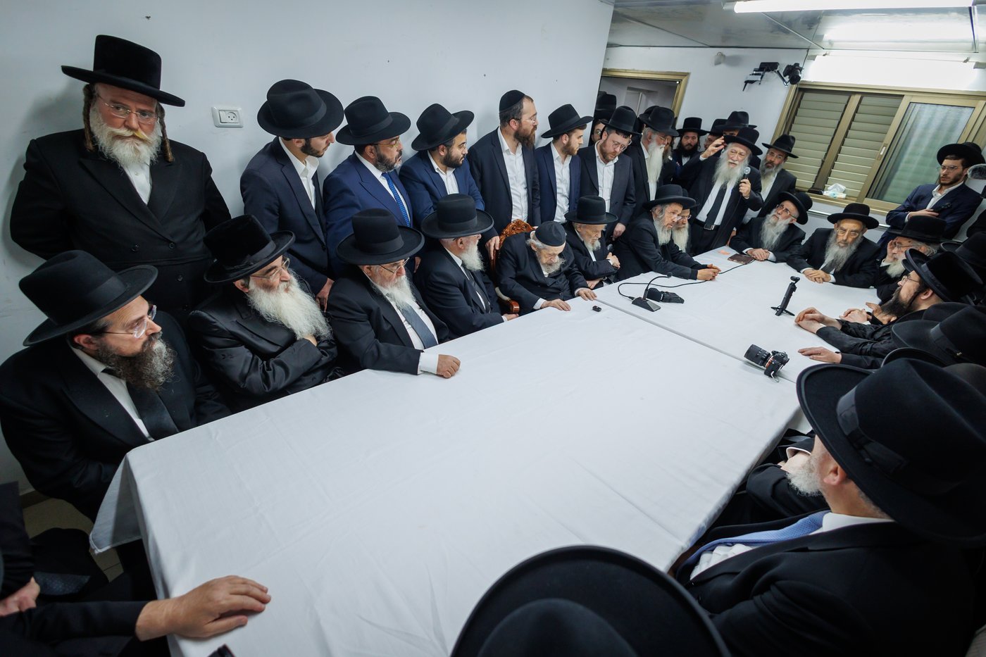 "שאו נא תפילה בעדי" | דברי מנהיג עולם התורה בכנס החירום