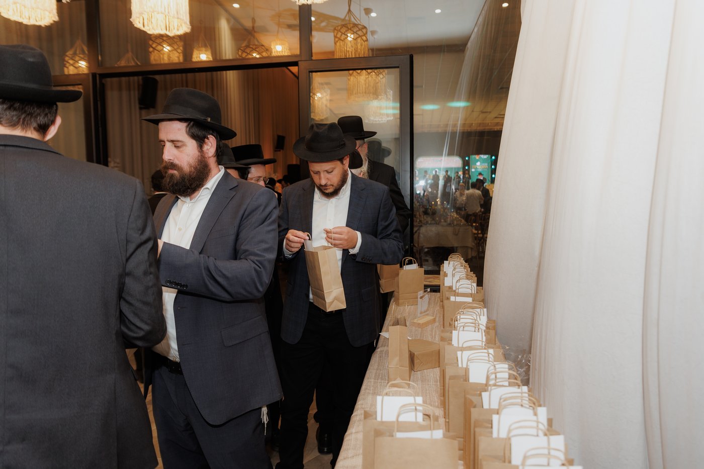 ערב החשיפה בכפר חב"ד