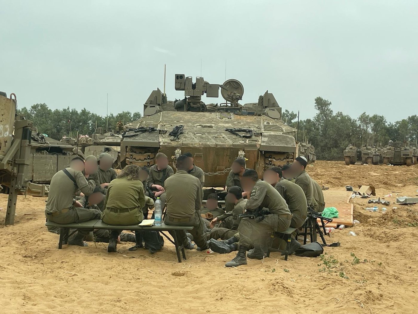 חיל הרפואה בפעולה ועיבוד המלחמה
