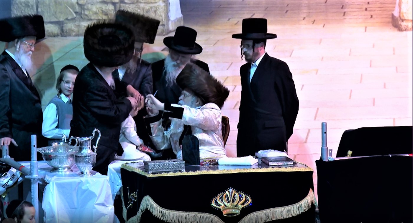 ל"ג בעומר בחצה"ק נדבורנה ירושלים