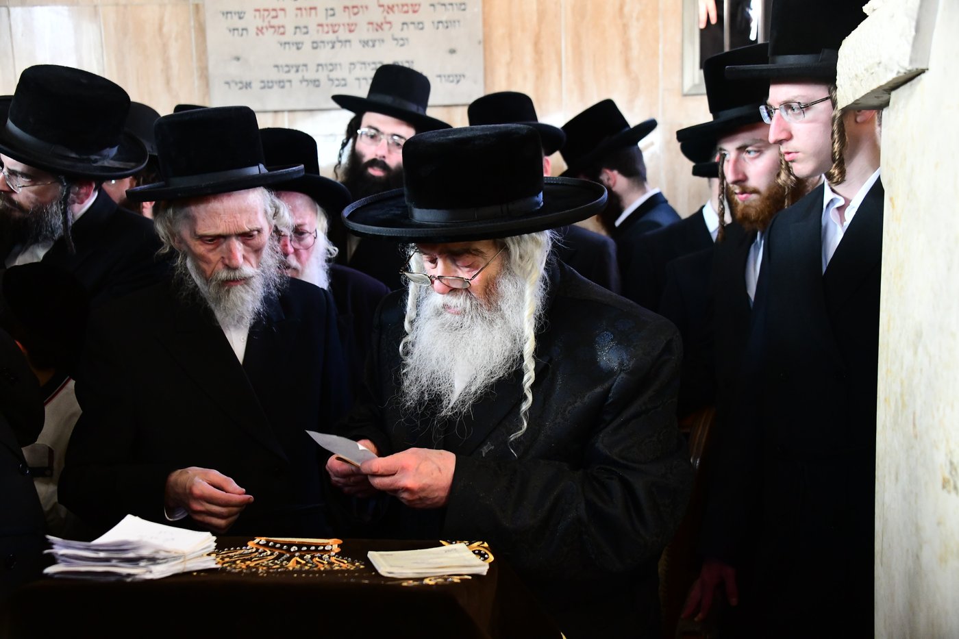 הילולא קדישא בקרעטשניף י-ם