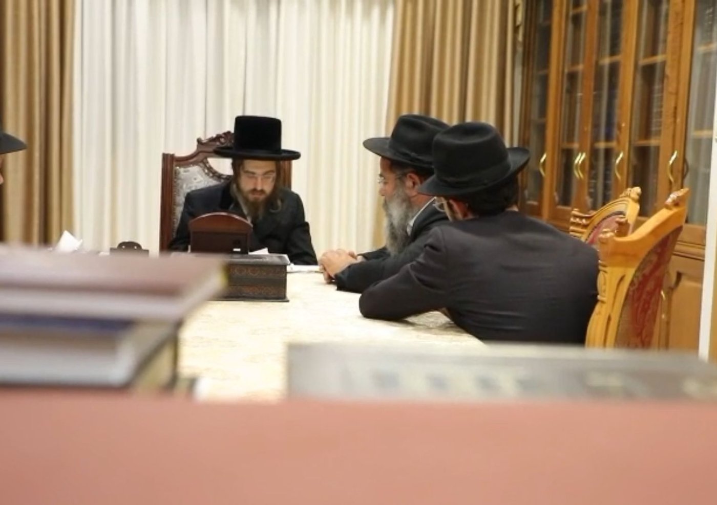 הרב משה הורוביץ אצל האדמו"ר מסאדיגורה