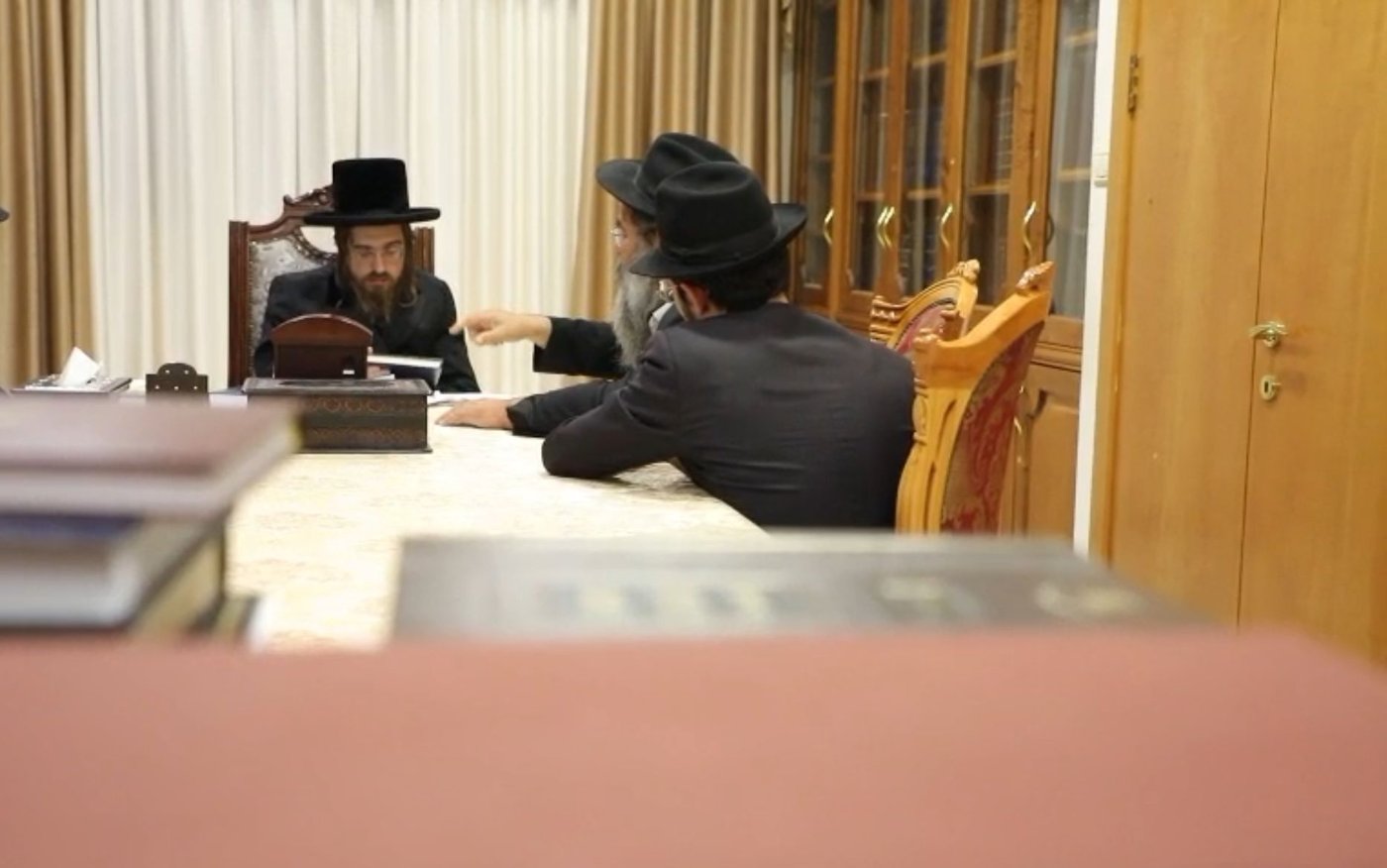 הרב משה הורוביץ אצל האדמו"ר מסאדיגורה