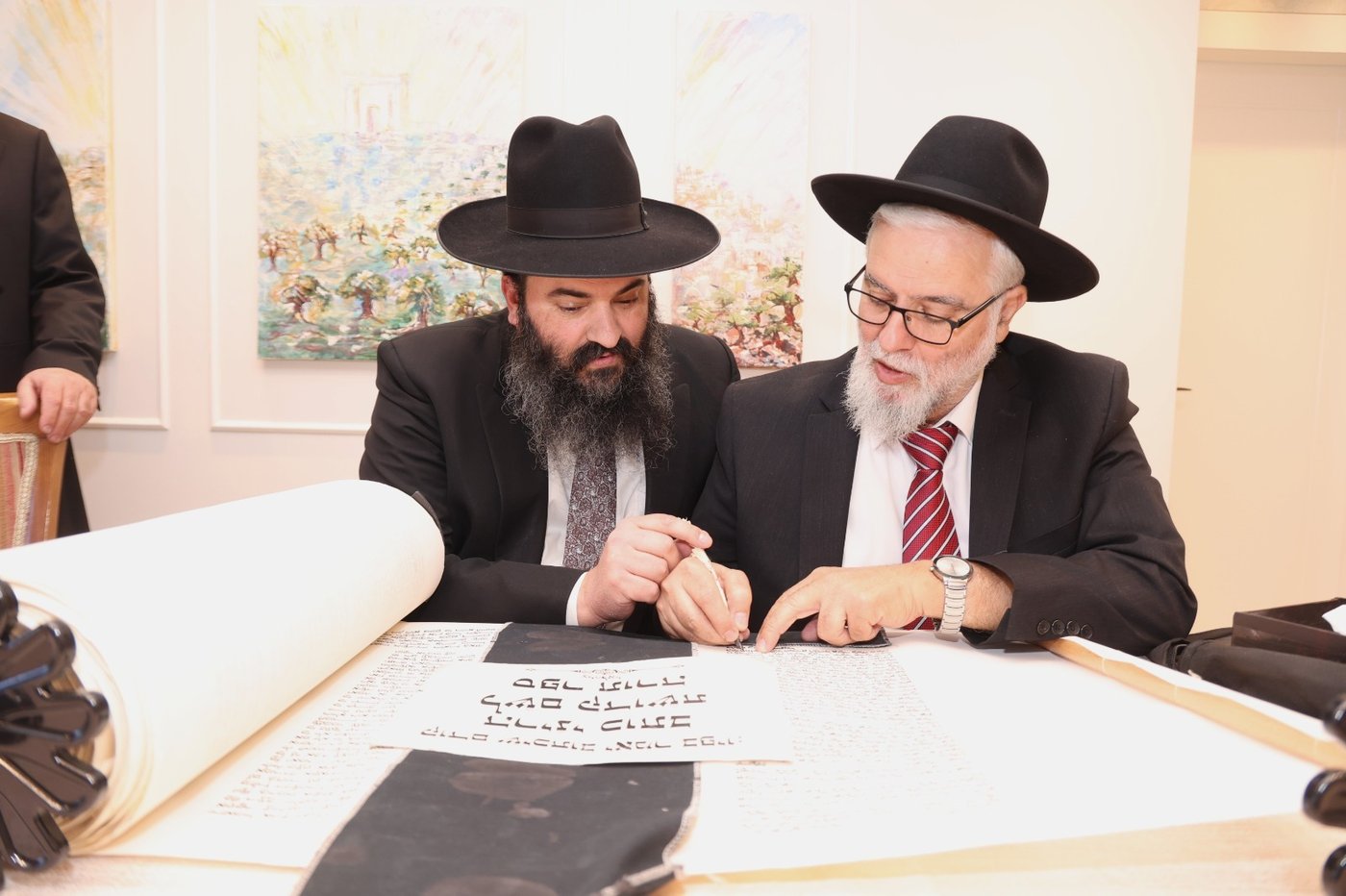 הכנסת ספר תורה לביהמ"ד 'מטה משה' בשכונת קאנטרי רמות