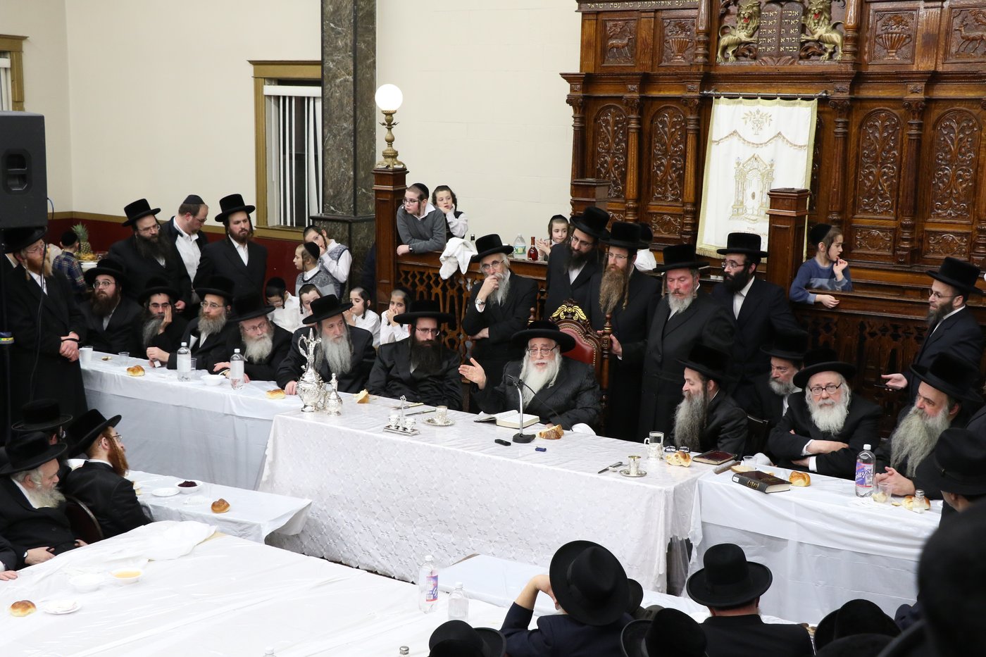 האדמו"ר מצאנז ביונאן סיטי בביקורו הקודם בארה"ב