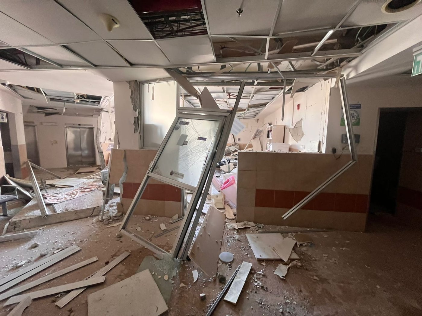 ממדי ההרס בסורוקה: 400 מטופלים הועברו, עשרות נפצעו בזירה