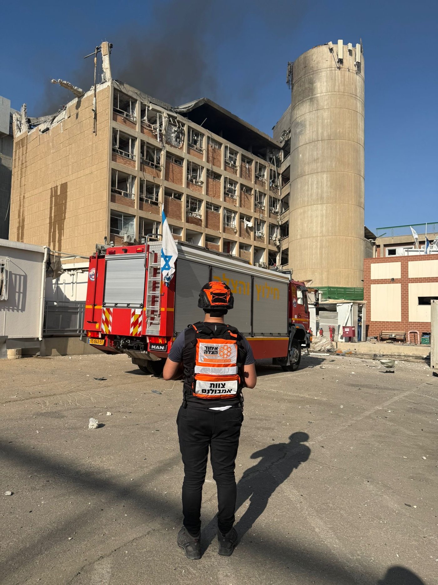 מתנדבי איחוד הצלה בזירות הנפילה