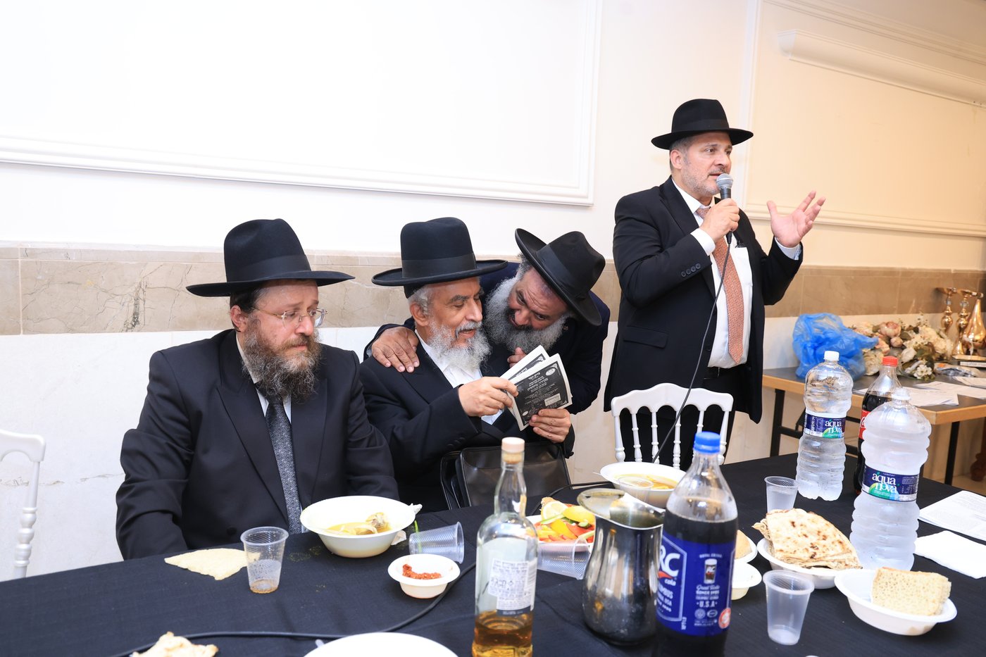הכנסת ס"ת לקהילת 'היכל יוסף שלום'