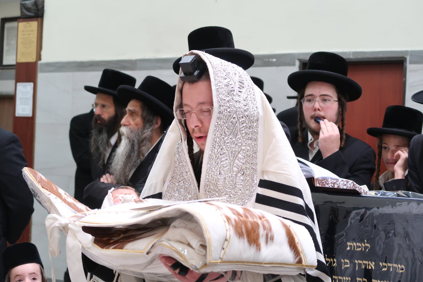 ברית בחצרות נדבורנה ירושלים - זוטשקא ירושלים 