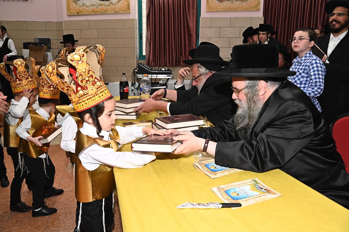 מסיבת חומש בת"ת הבעש"ט בפ"ת