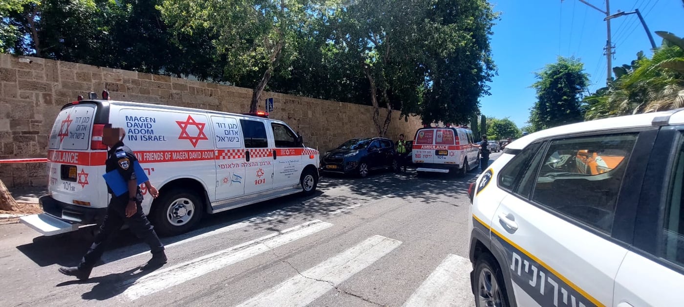 אירוע אלים וחמור בהרצליה: בן 40 נפצע קשה בפיצוץ רימון