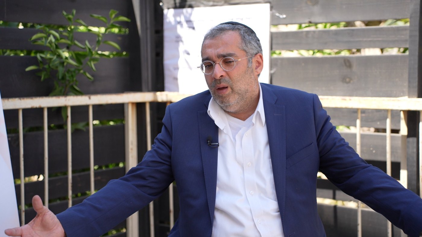 הרב אלחנן דנינו