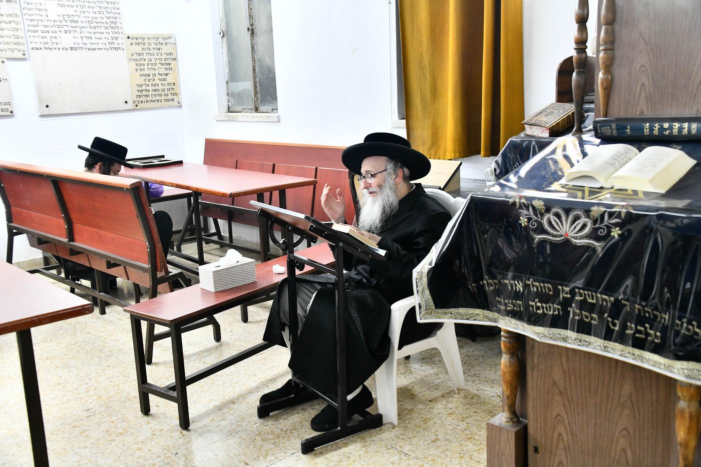 תשעה באב בחצה"ק ספינקא בני ברק