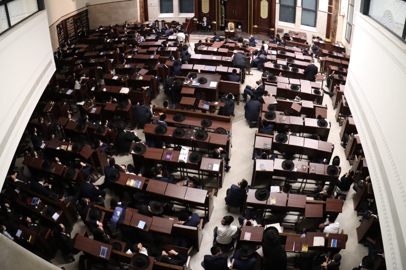 ליל תשעה באב אצל הגר"ח פיינשטיין