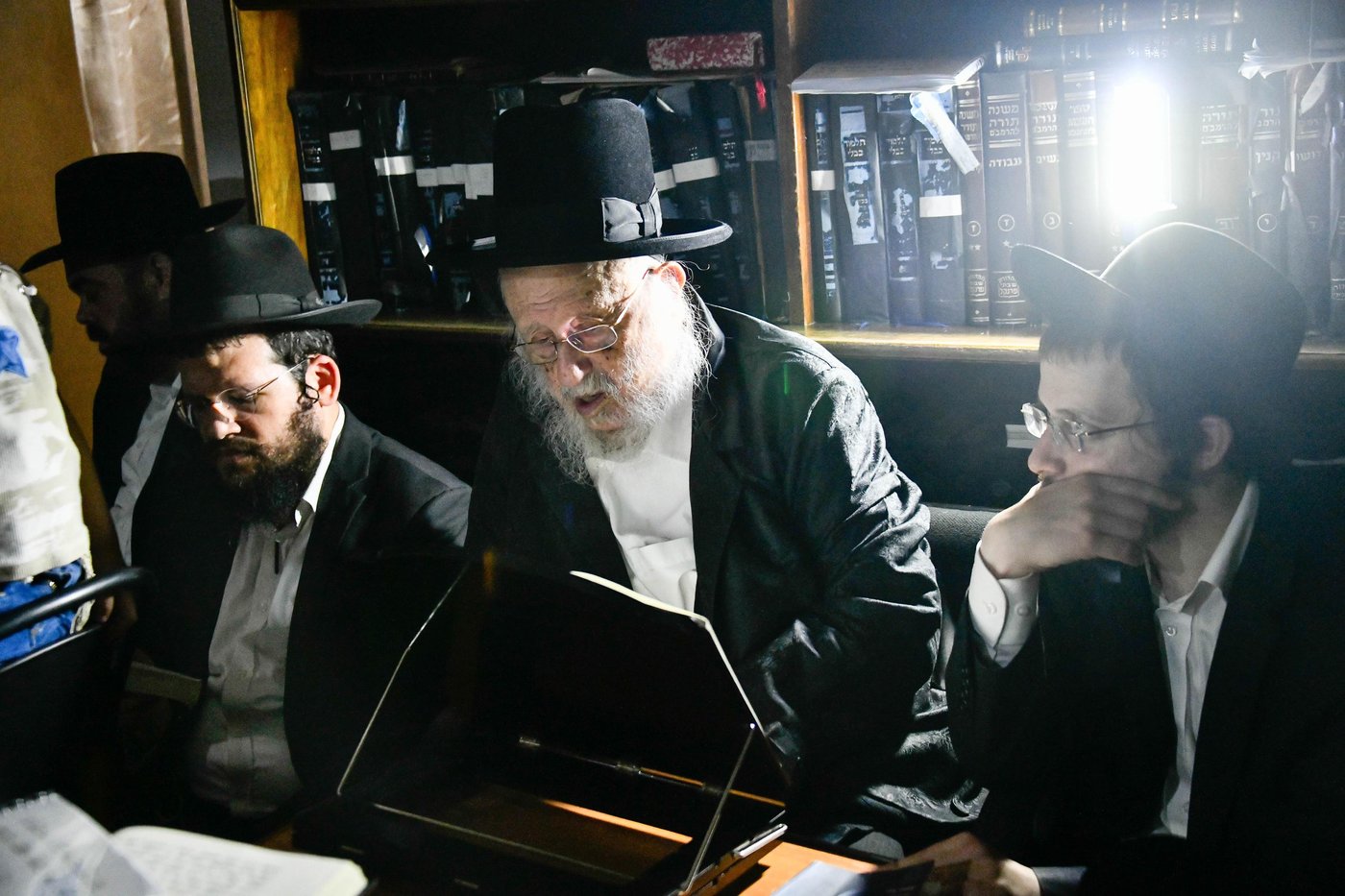 ליל תשעה באב אצל הגרב"ד פוברסקי