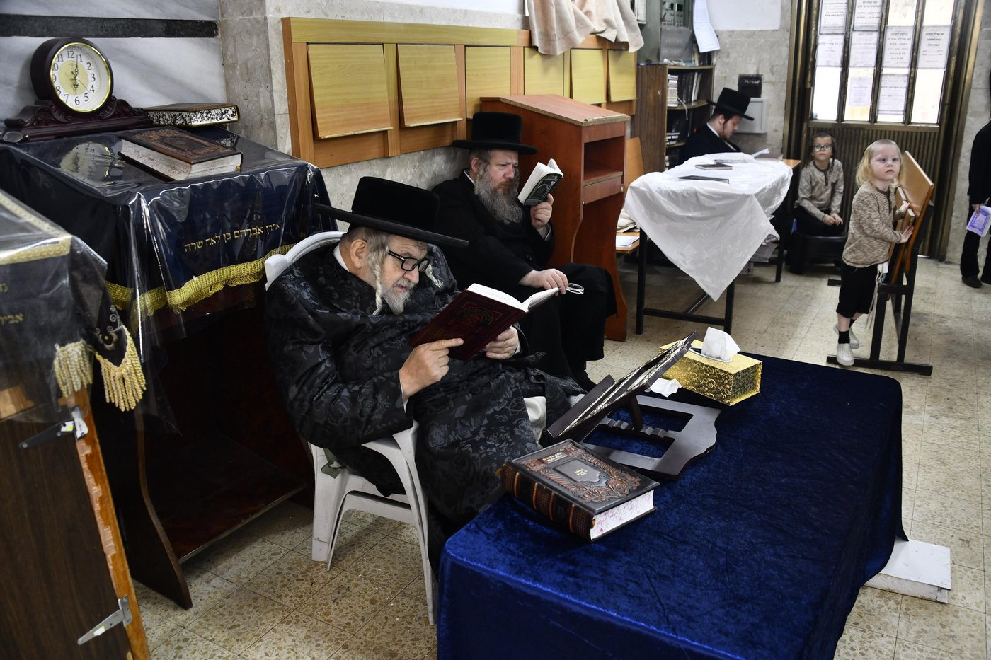 תשעה באב בחצה"ק טעמשוואר