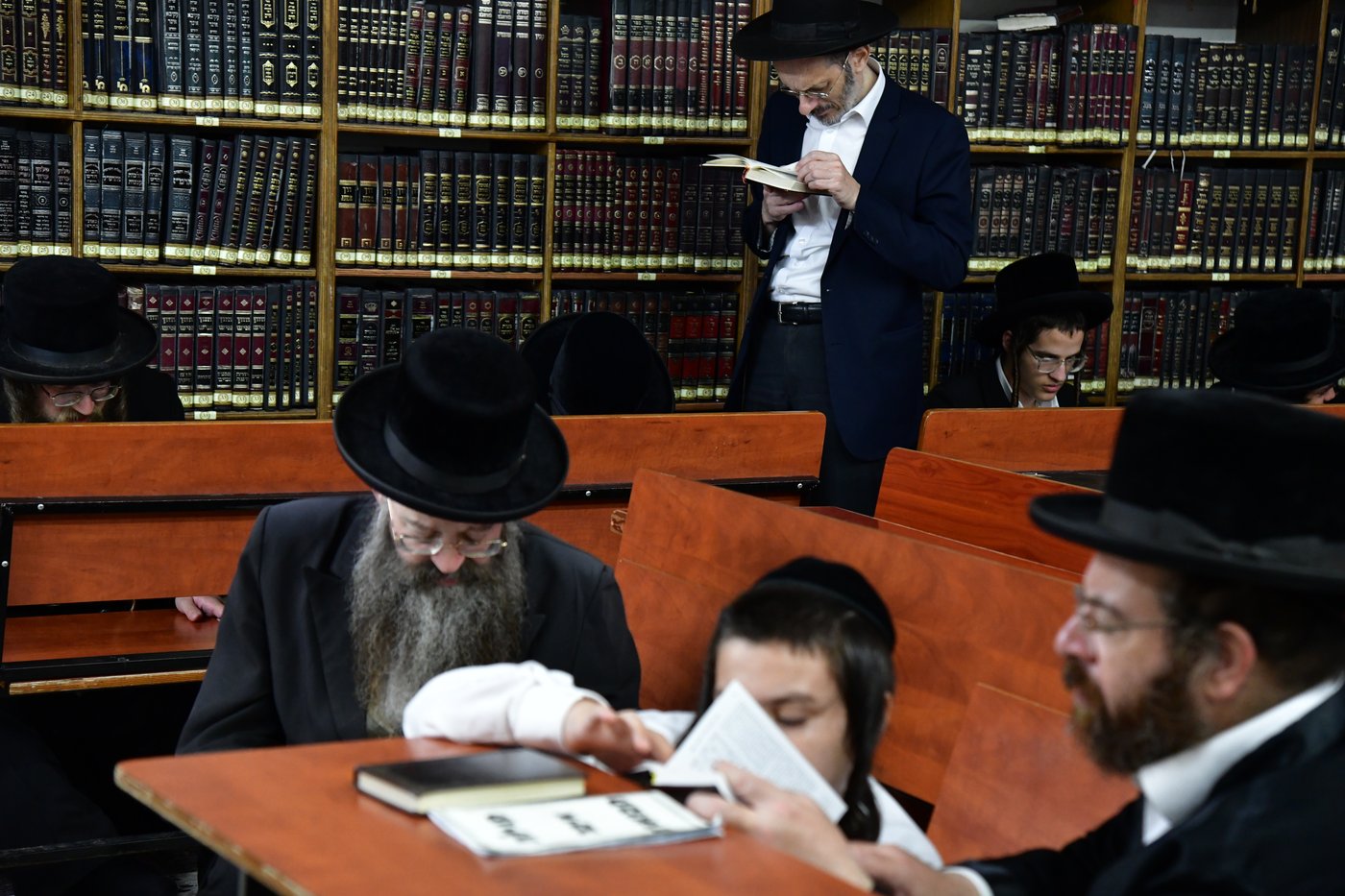 תשעה באב בחצה"ק ביאלה רמת אהרן