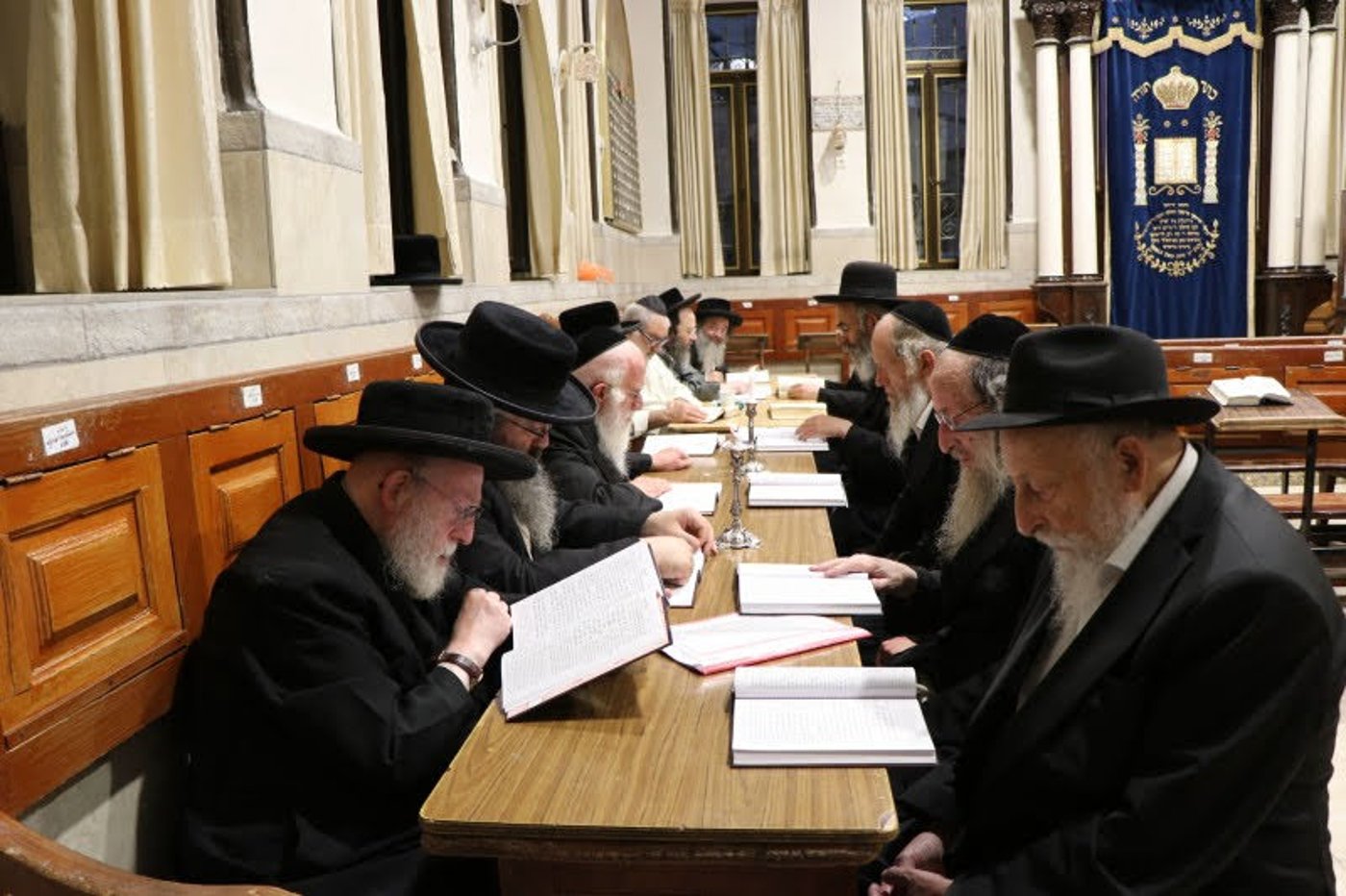 סיום ששה סדרי משנה ב'מאה שערים'