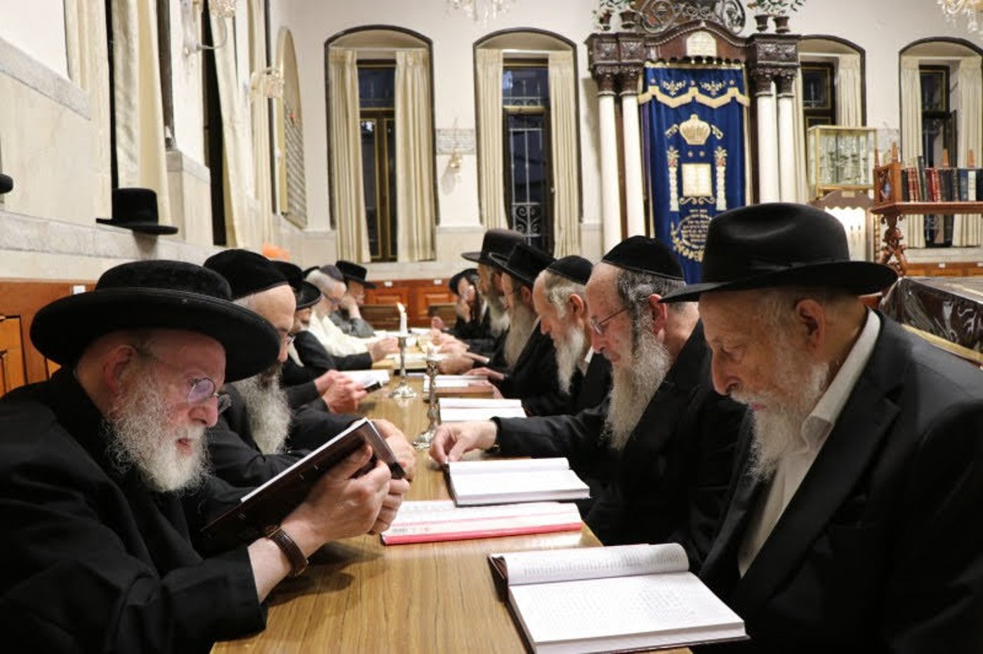 סיום ששה סדרי משנה ב'מאה שערים'