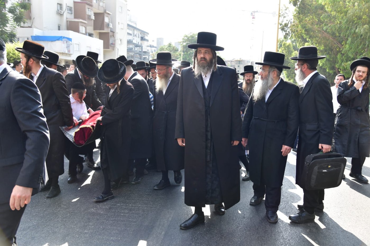 מסע הלוויית הרבנית מנאשכיז ע"ה
