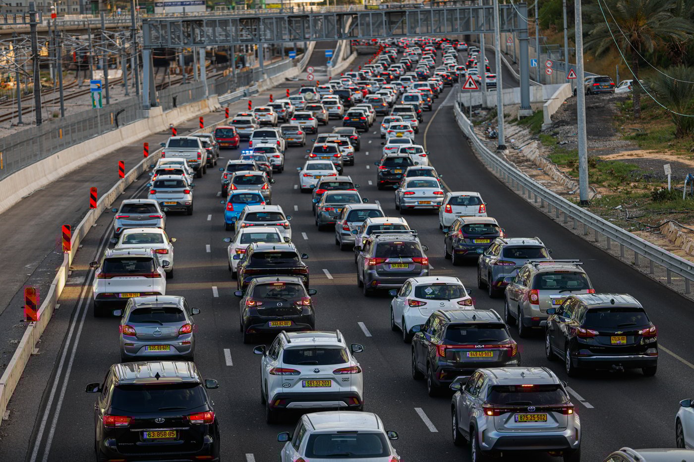 בכמה ירד ייבוא הרכבים לישראל? אילוסטרציה