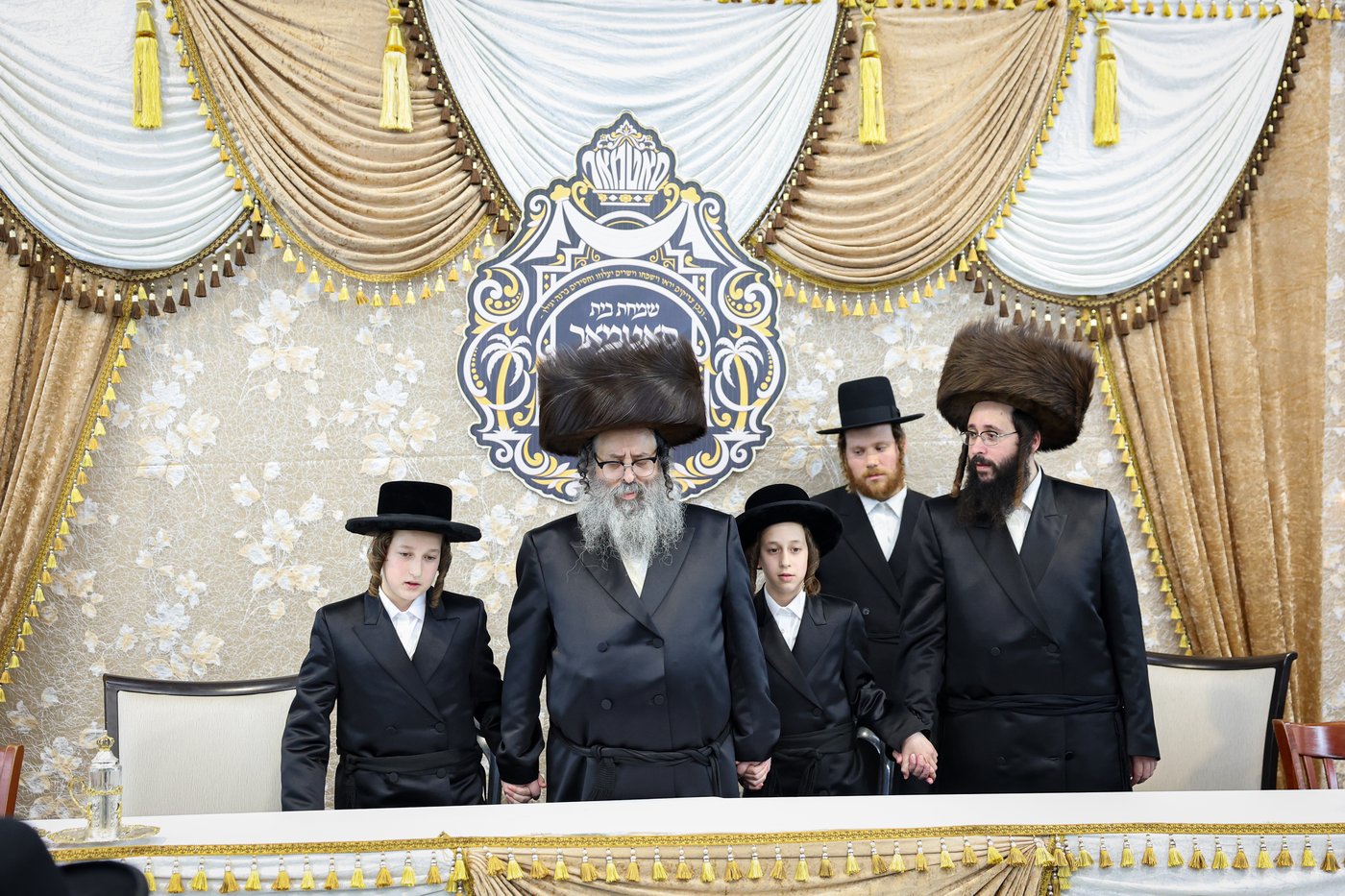 שמחת הבר מצווה לתאומים מסאטמר