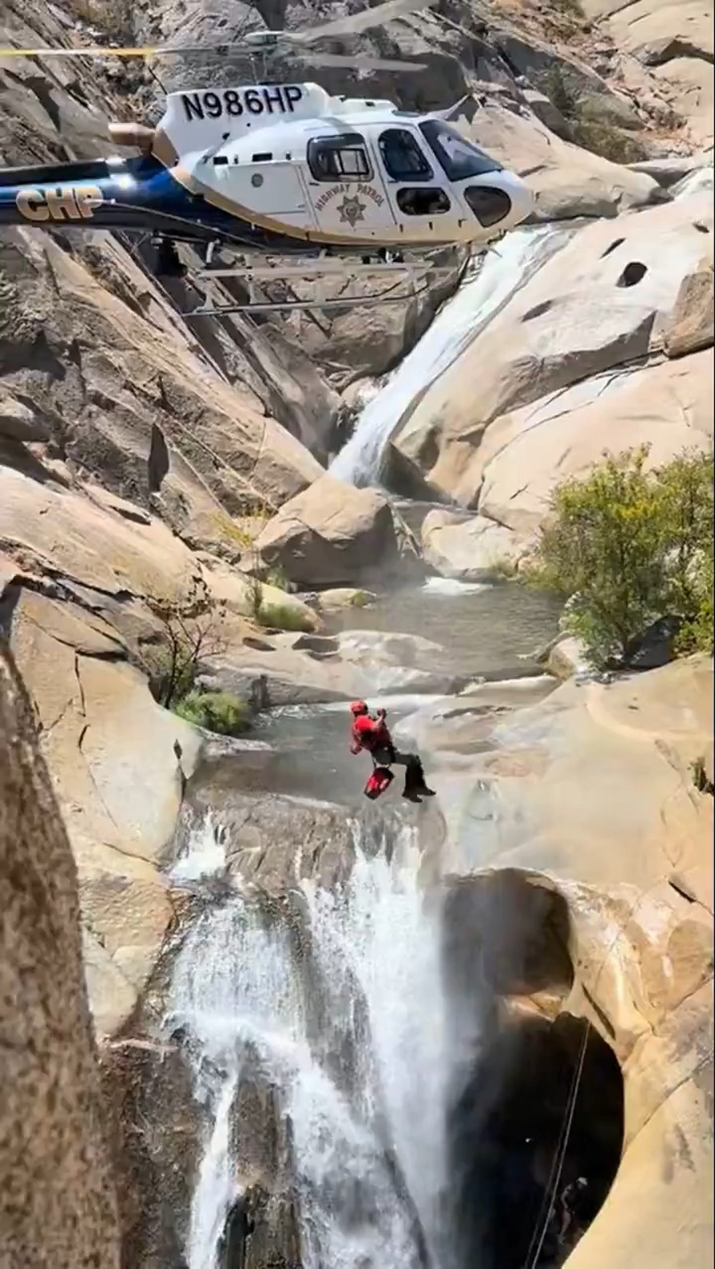 חילוץ, אילוסטרציה